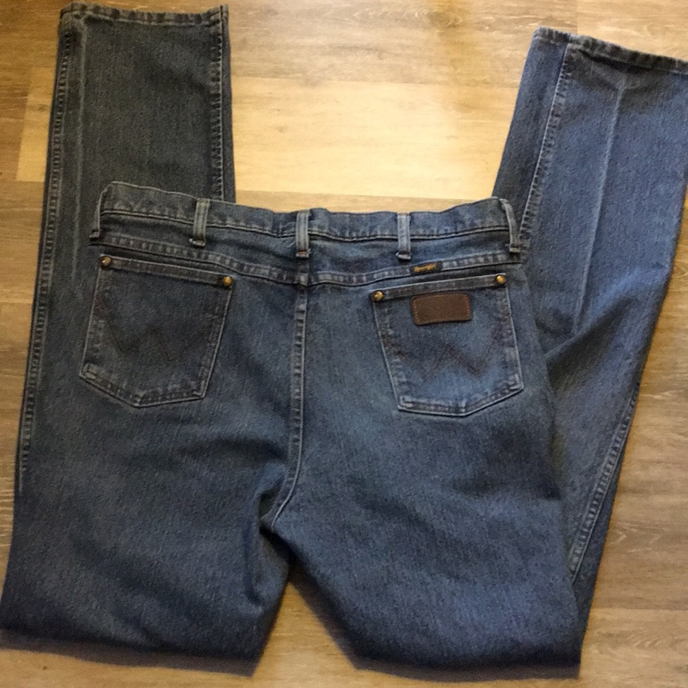 Mens. Wranglers